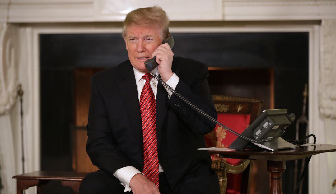 ¿Todavía crees en Santa Claus?: Trump a un niño de siete años