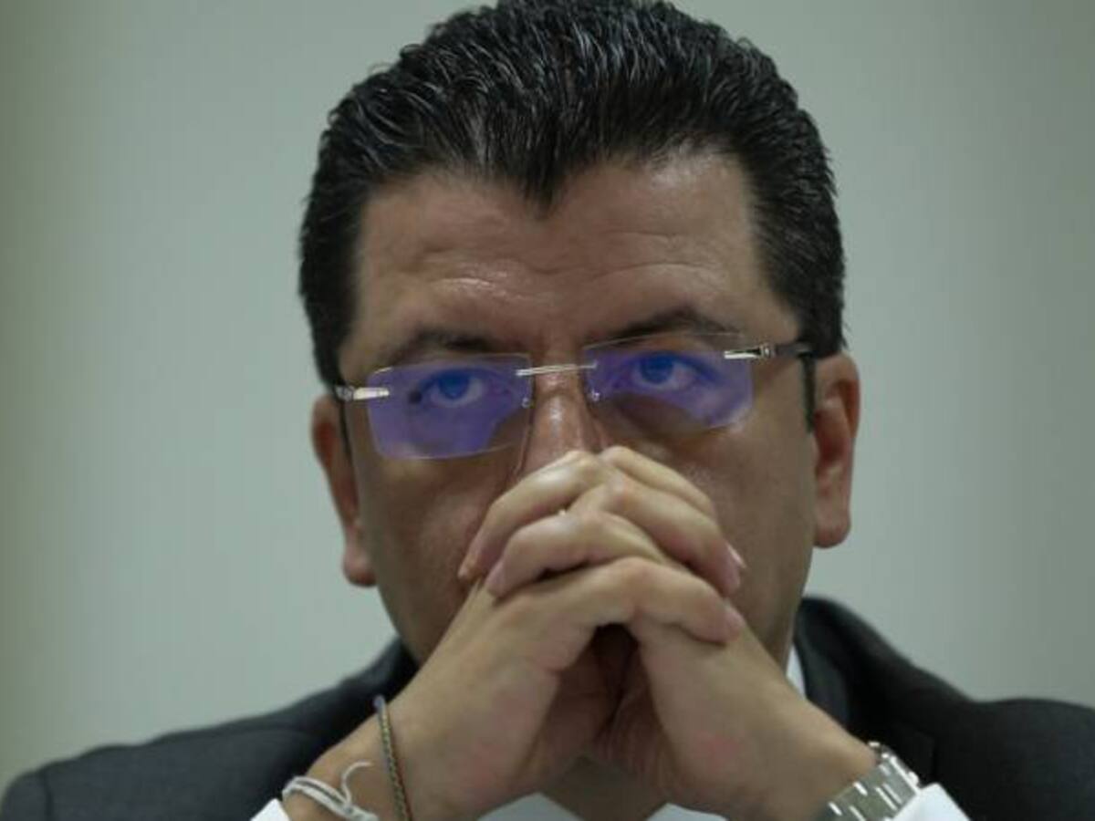 A juicio disciplinario tendrá que ir el ex superintendente de Salud