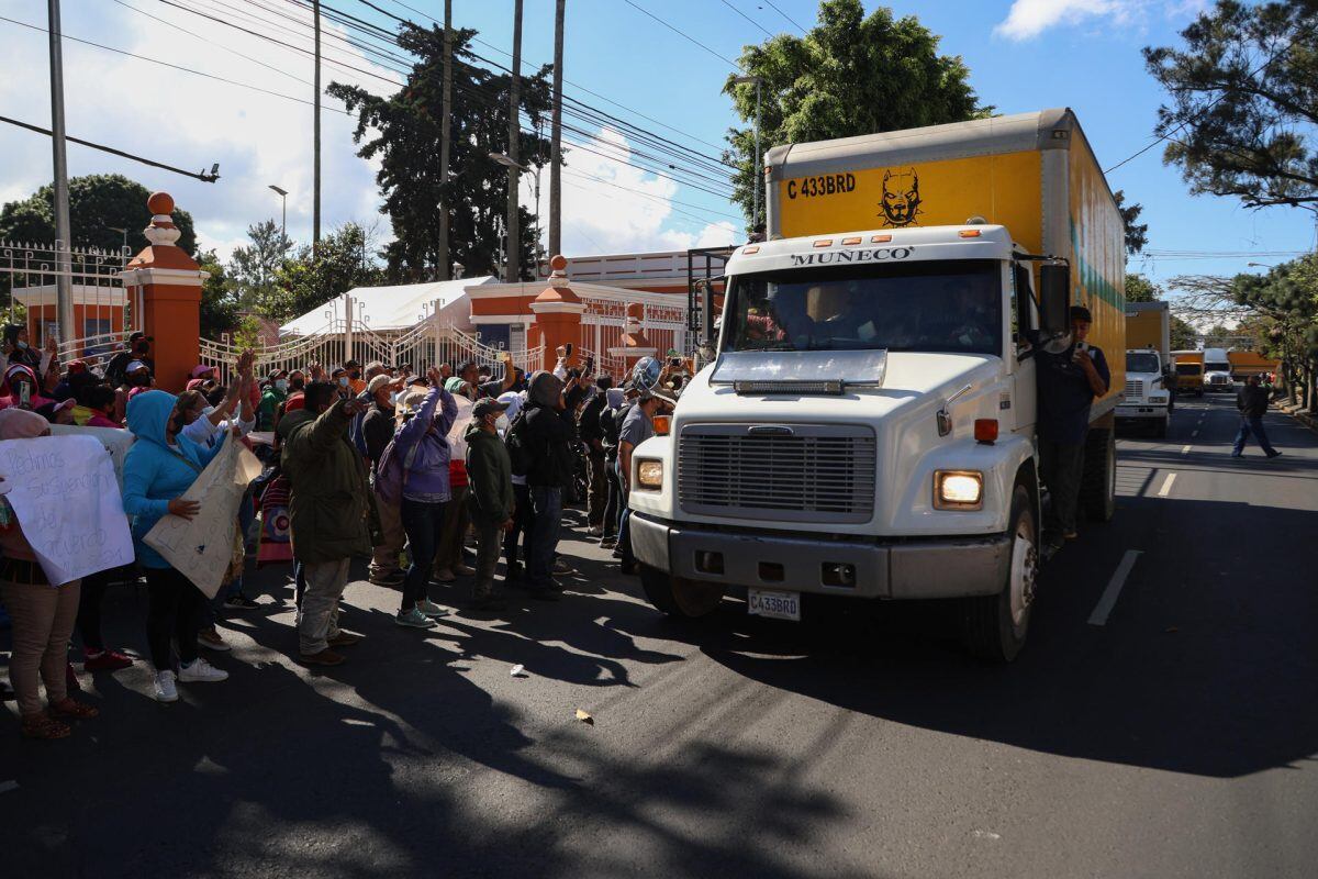 En Guatemala recolectores de basura protestan contra ley de reciclaje. Cortesía: Agencia EFE.