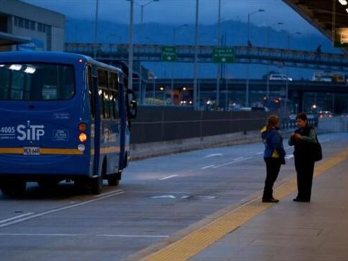 SITP está prácticamente implementado en toda la ciudad: Petro
