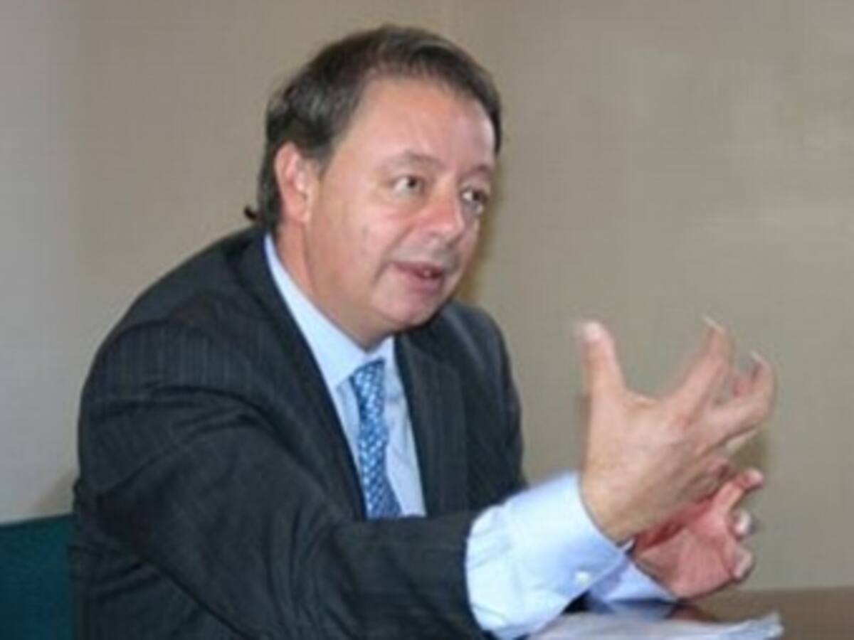 Colombia dirá en Unasur que no es un país armamentista