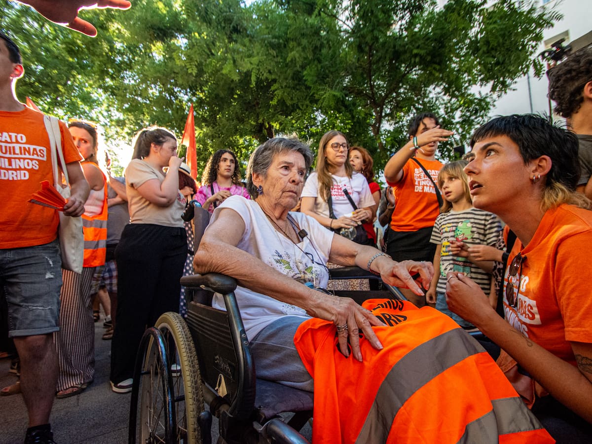 ¿Quién es Maricarmen, mujer de 87 años que desalojaron en Madrid, España? Subieron su renta un 275%