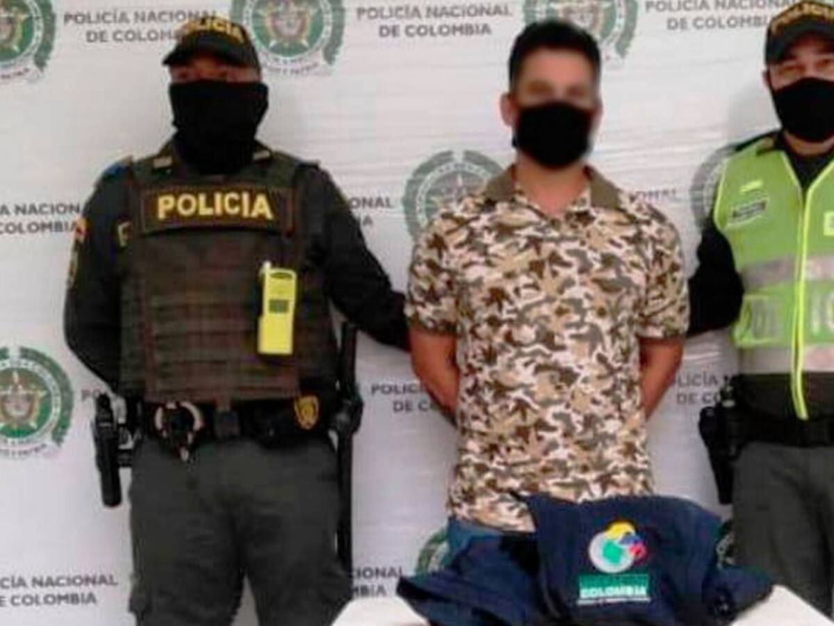 Engañaba a venezolanos suplantando a funcionarios de migración Cartagena