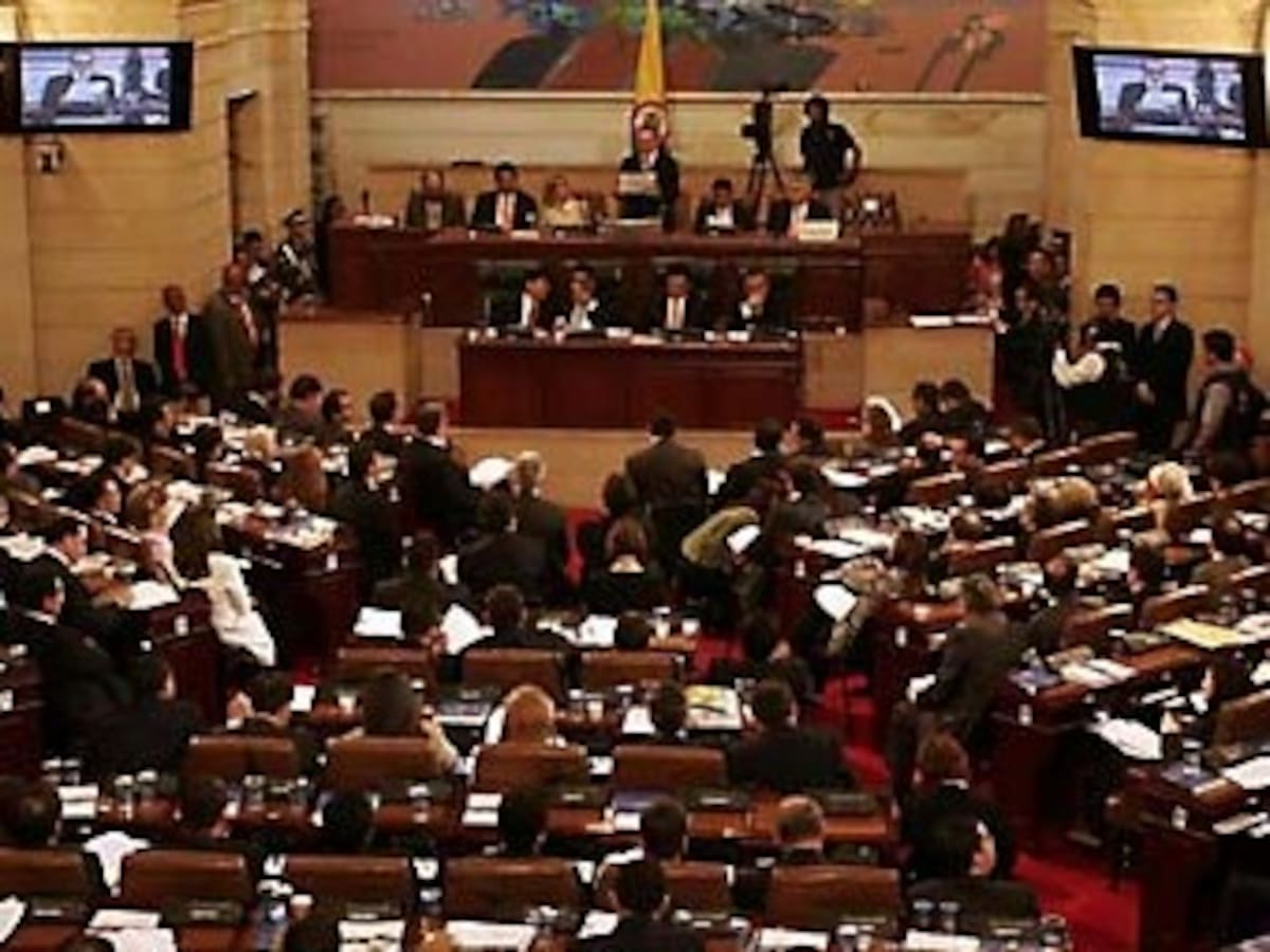 Senado aprueba traslado presupuestal para 2012 por $ 4,1 billones