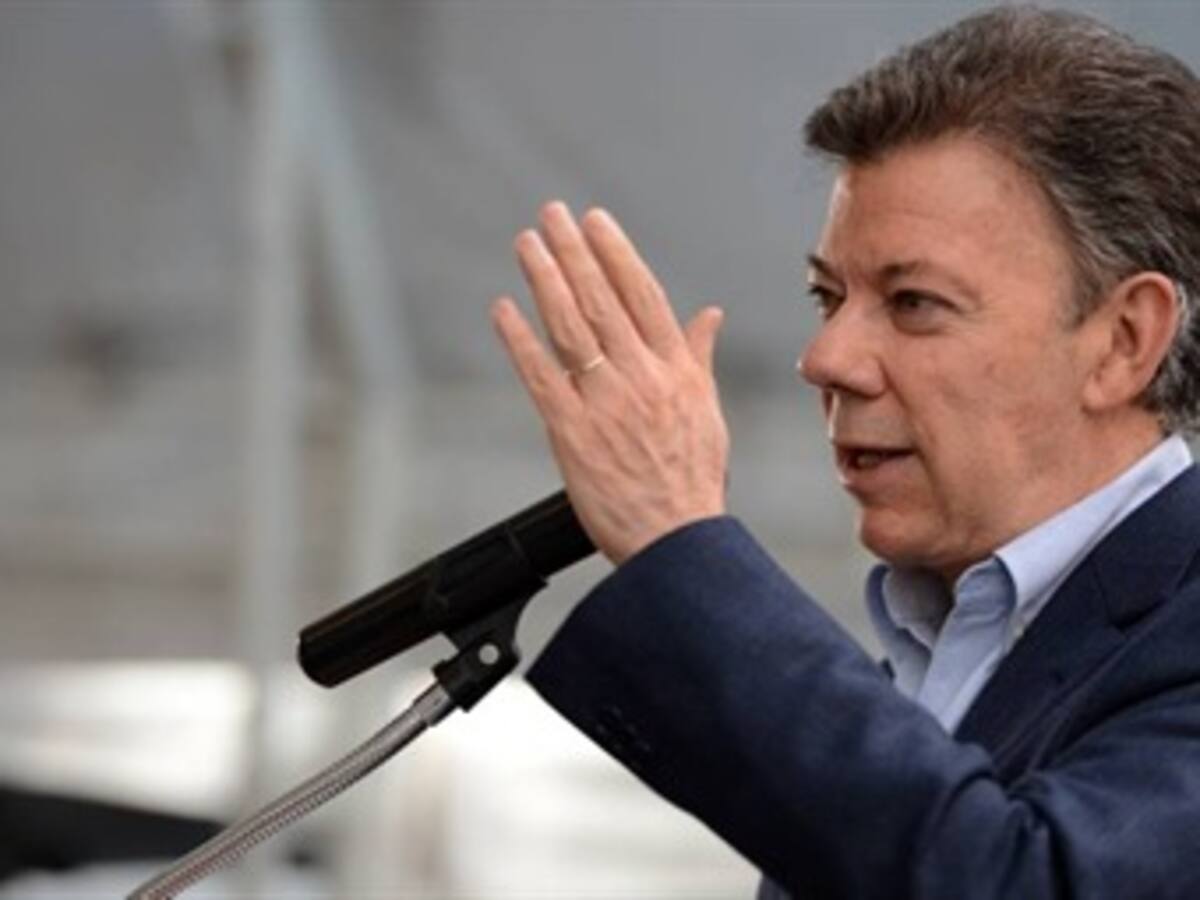 “Espero que la paz no sea el único tema de la campaña”: Santos