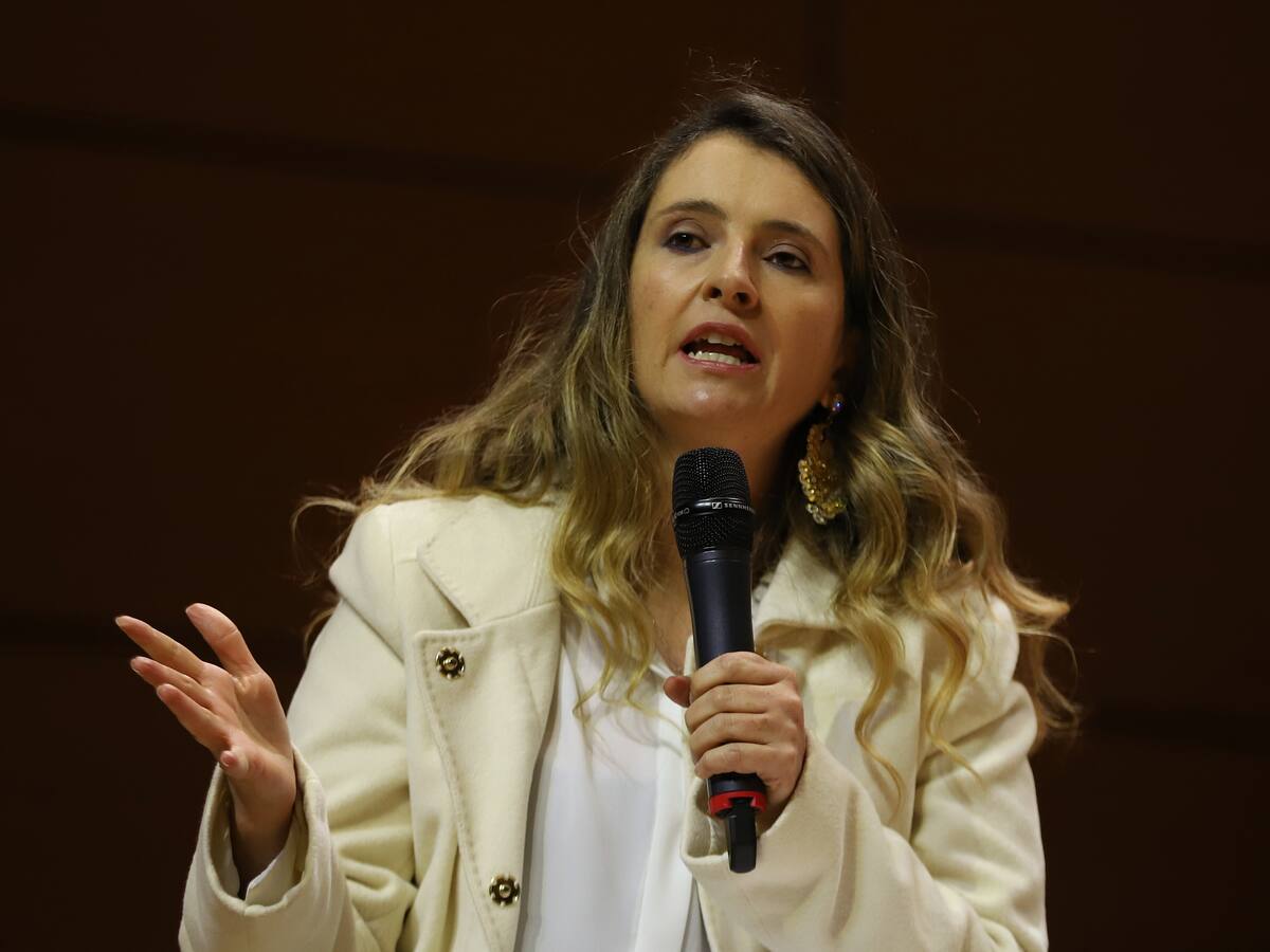 A Petro se le olvida las insuficiencias que ha tenido su gobierno: Paloma Valencia