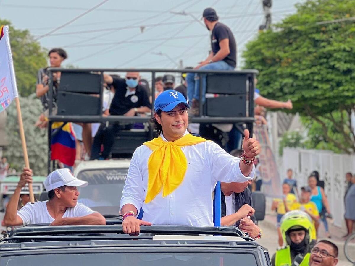 CNE sanciona a hijo del presidente Petro por gastos en campaña