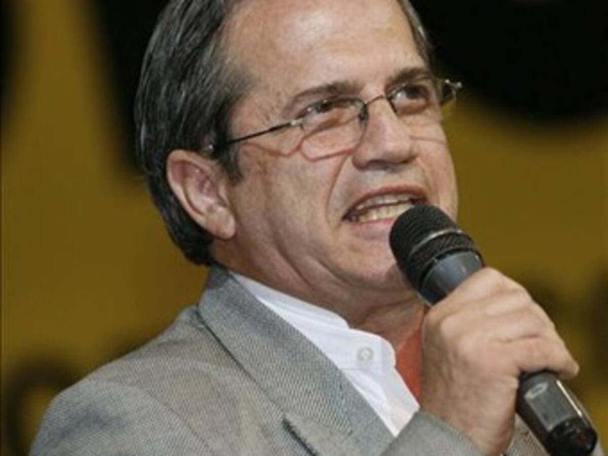 Ministro y miembro de seguridad del presidente de Ecuador, están contagiados con el AN1H1