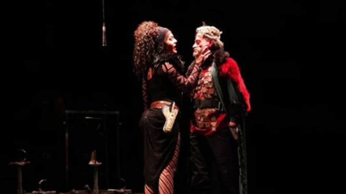 Vuelva “MOSCA” en una versión dirigida por Bernardo García.