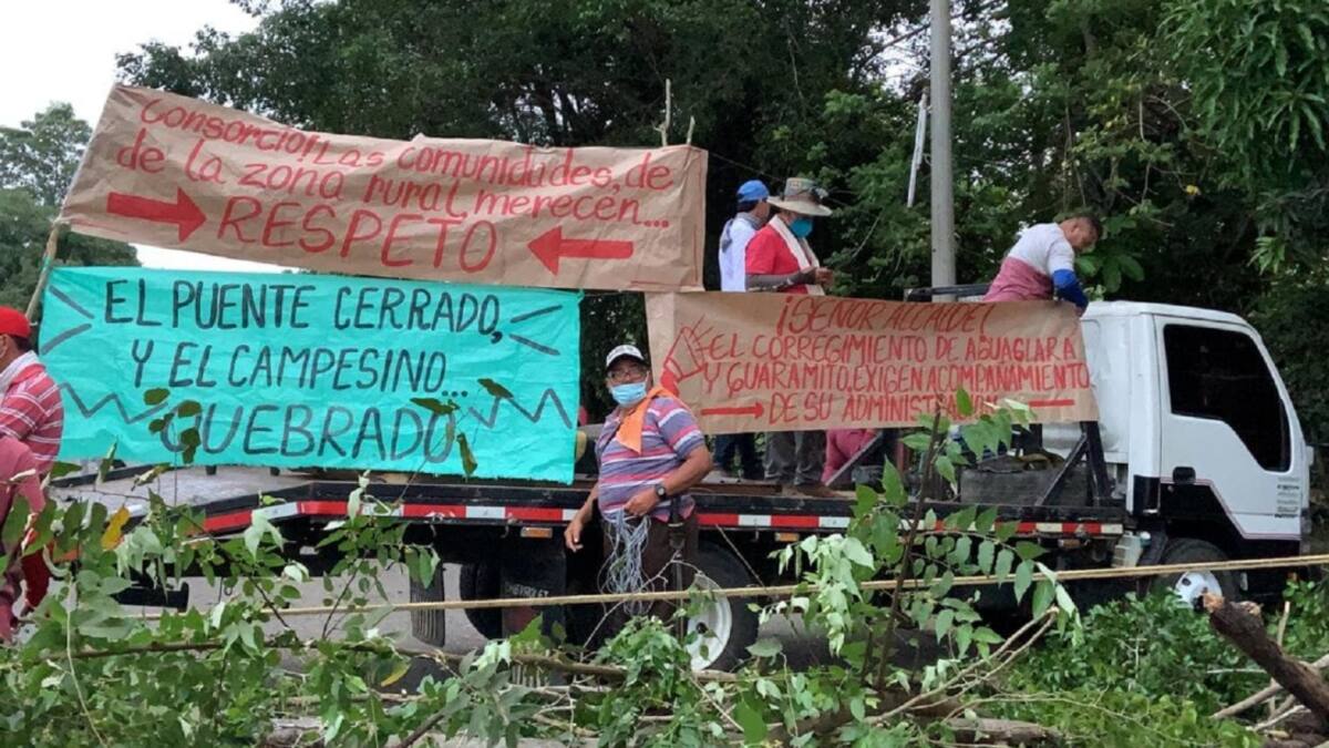 Comunidad rural de Cúcuta protestó por culminación de un puente