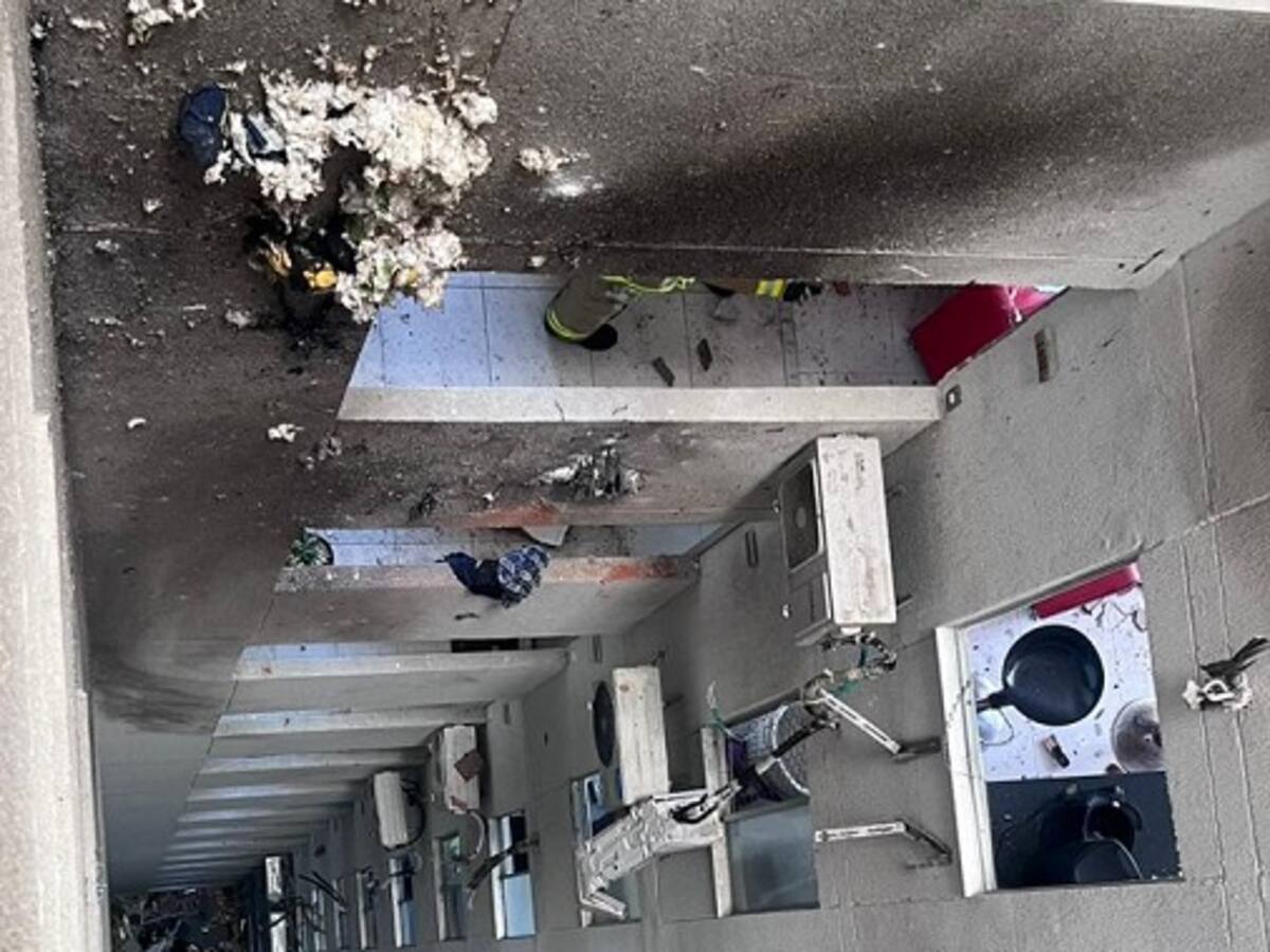 Fuerte explosión de gas dejó un herido y destrozos en edificio del sur de Cartagena