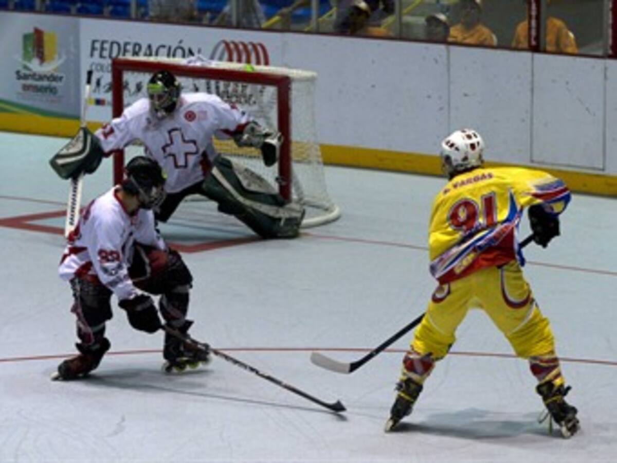 Con empate entre Colombia y Suiza 2-2, comenzó el Mundial de Hockey en línea en Bucaramanga