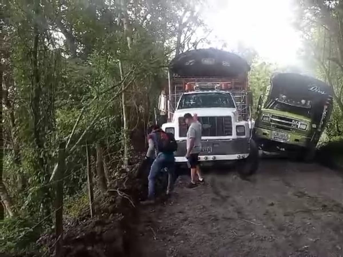 Preocupación por mal estado de vía alterna en la vía Sardinata - Ocaña