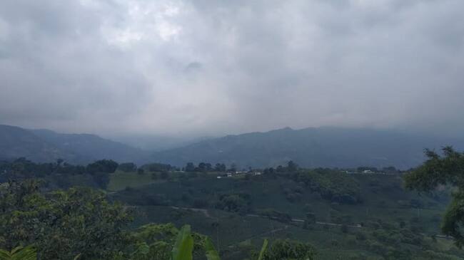 Vista del Quindío desde el restaurante Dar Papaya en Armenia