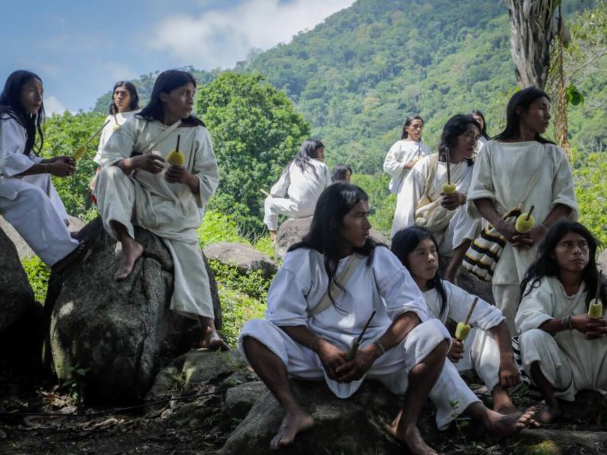 Gobierno destinará más de mil millones de pesos para salvaguardar a indígenas de la Sierra