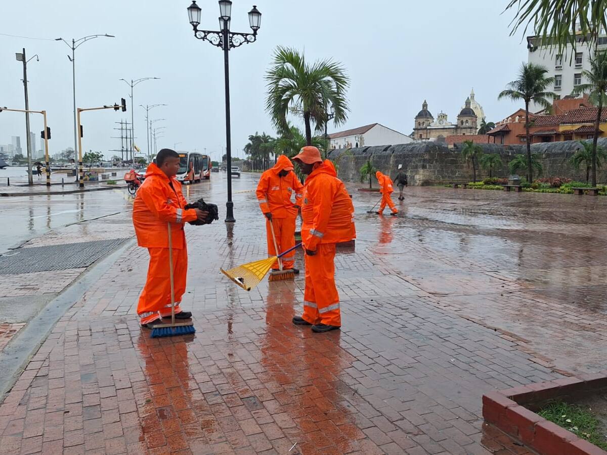 Alcaldía lideró labores de limpieza tras aguacero en Cartagena