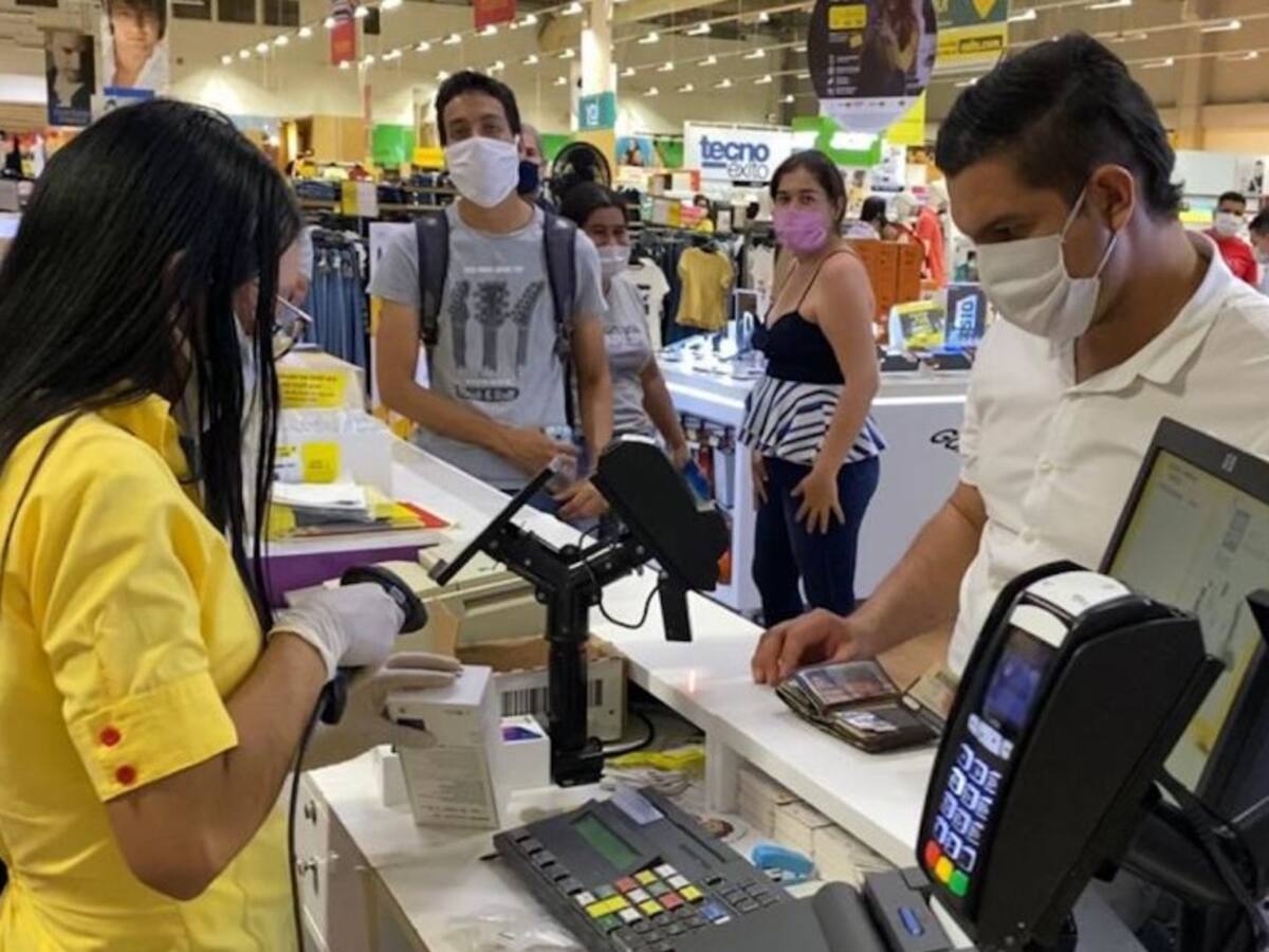 En un 50% se activó la economía de Neiva durante día sin IVA