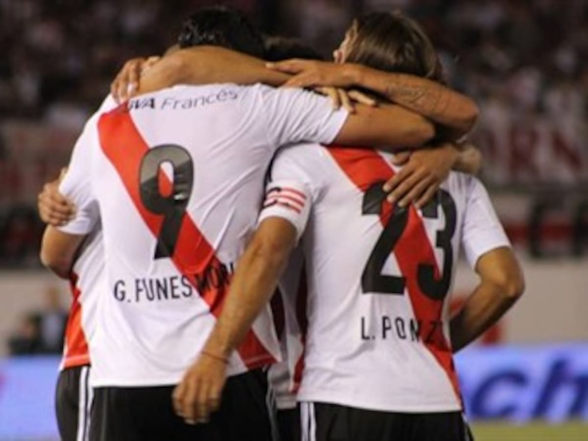 River alcanza a Newell''s en la carrera por el título tras derrotar a Independiente