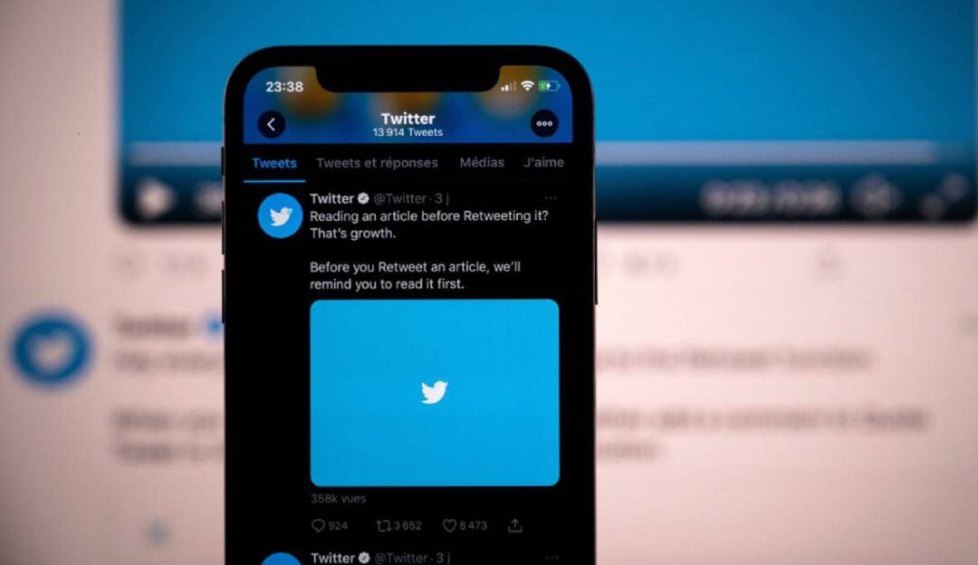 El uribismo se volvió tendencia gracias los Kpopers