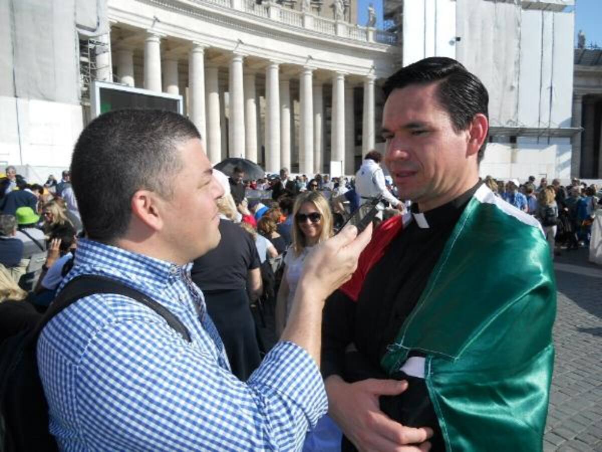 Caracol Radio en el Vaticano