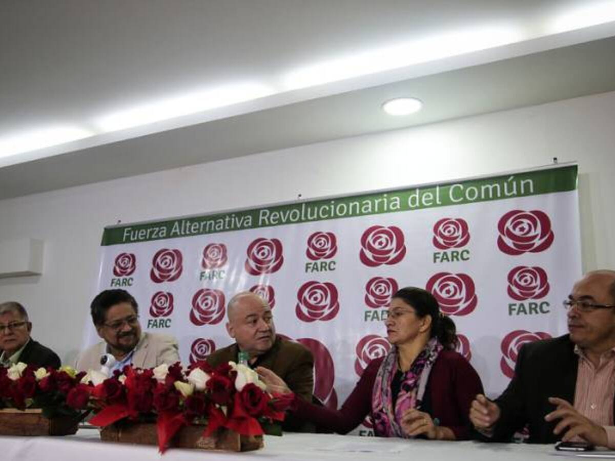 Santos advierte de conflicto en la Farc que frena la reincorporación