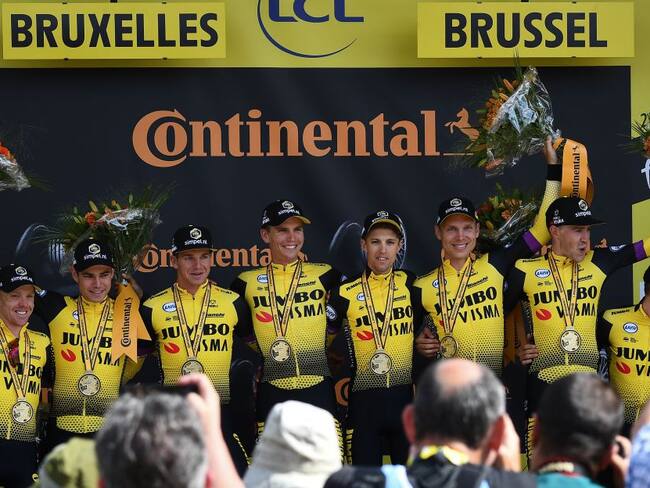 En Fotos: Una jornada marcada por trabajo en equipo en el Tour de Francia