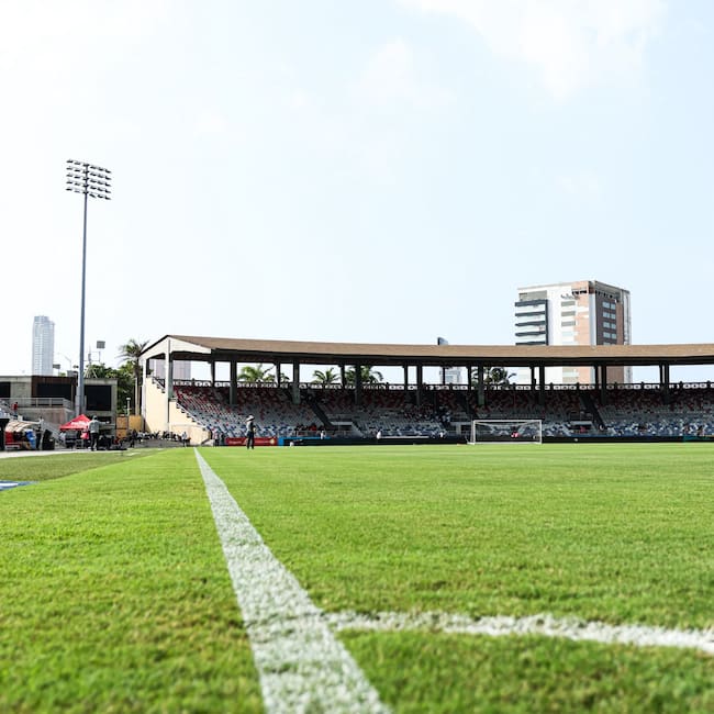 Estadio Romelio Martinez / @SantaFe