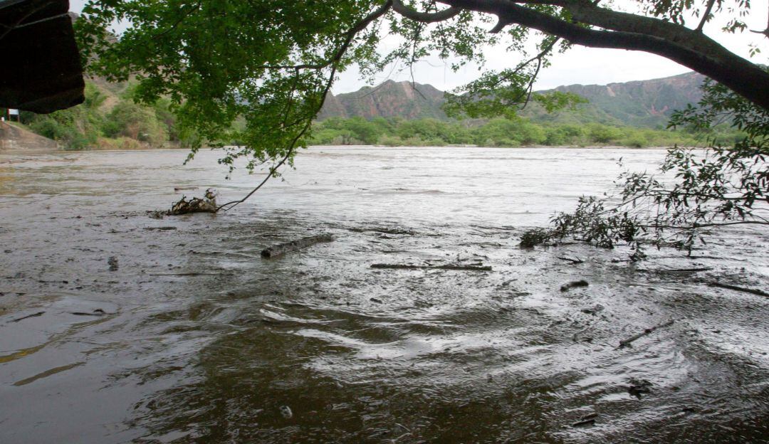 "Necesitamos toda la ayuda del Gobierno Nacional para poder afrontar esta emergencia" Gobernador Blel