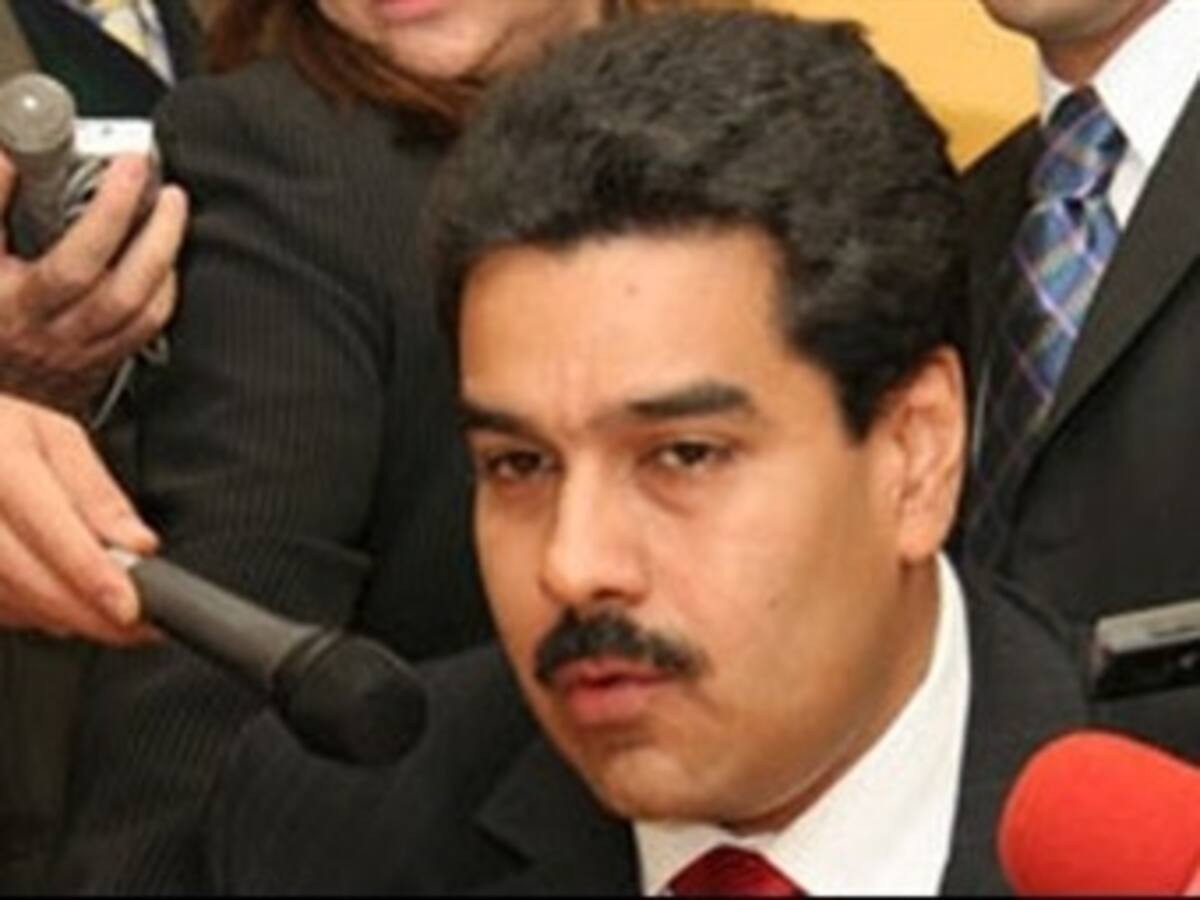 Venezuela reitera que no dialogará con Colombia hasta que Uribe deje el poder