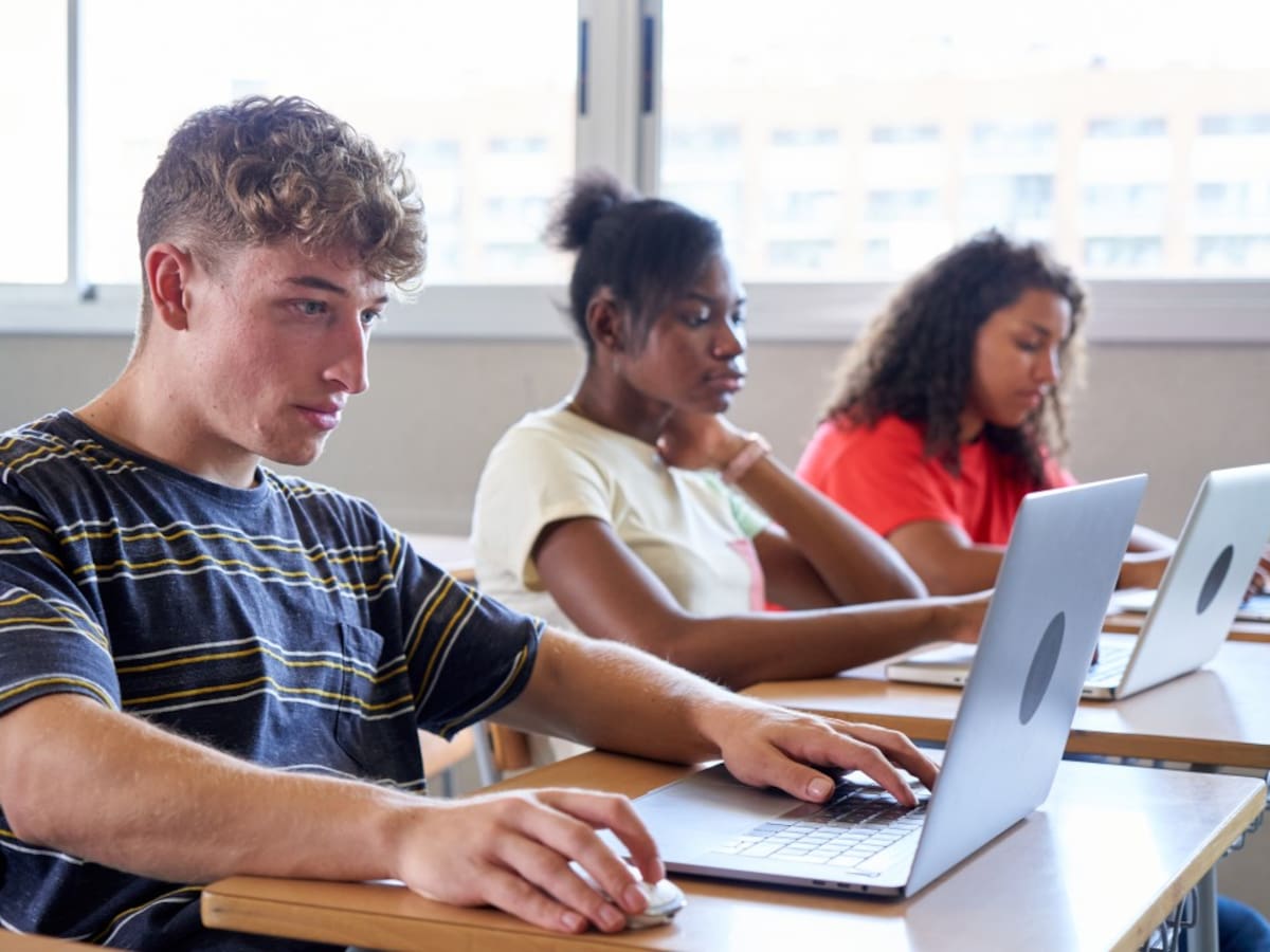 Cursos gratis: Platzi abre más de 1.900 cupos en Excel, programación, inglés y ChatGPT