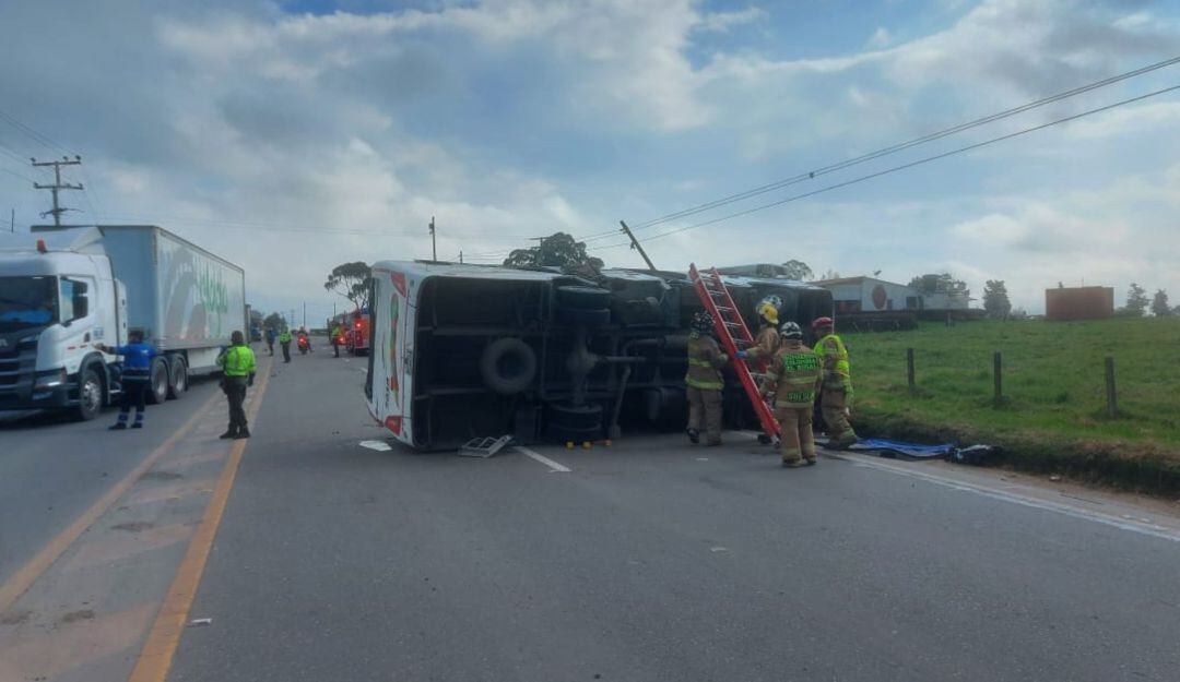 Accidente de tránsito vía Siberia - Cota