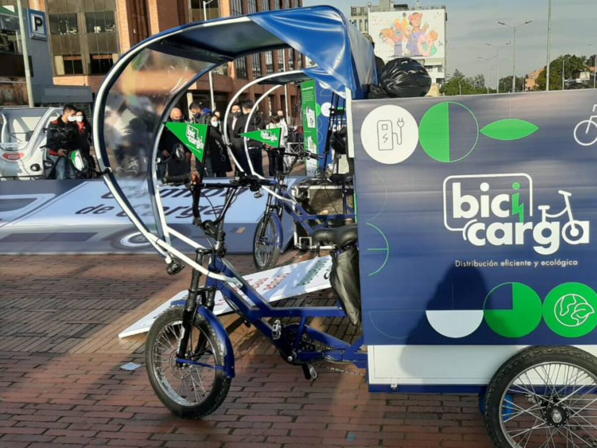 Crean proyecto para hacer sostenible la distribución de carga en Bogotá