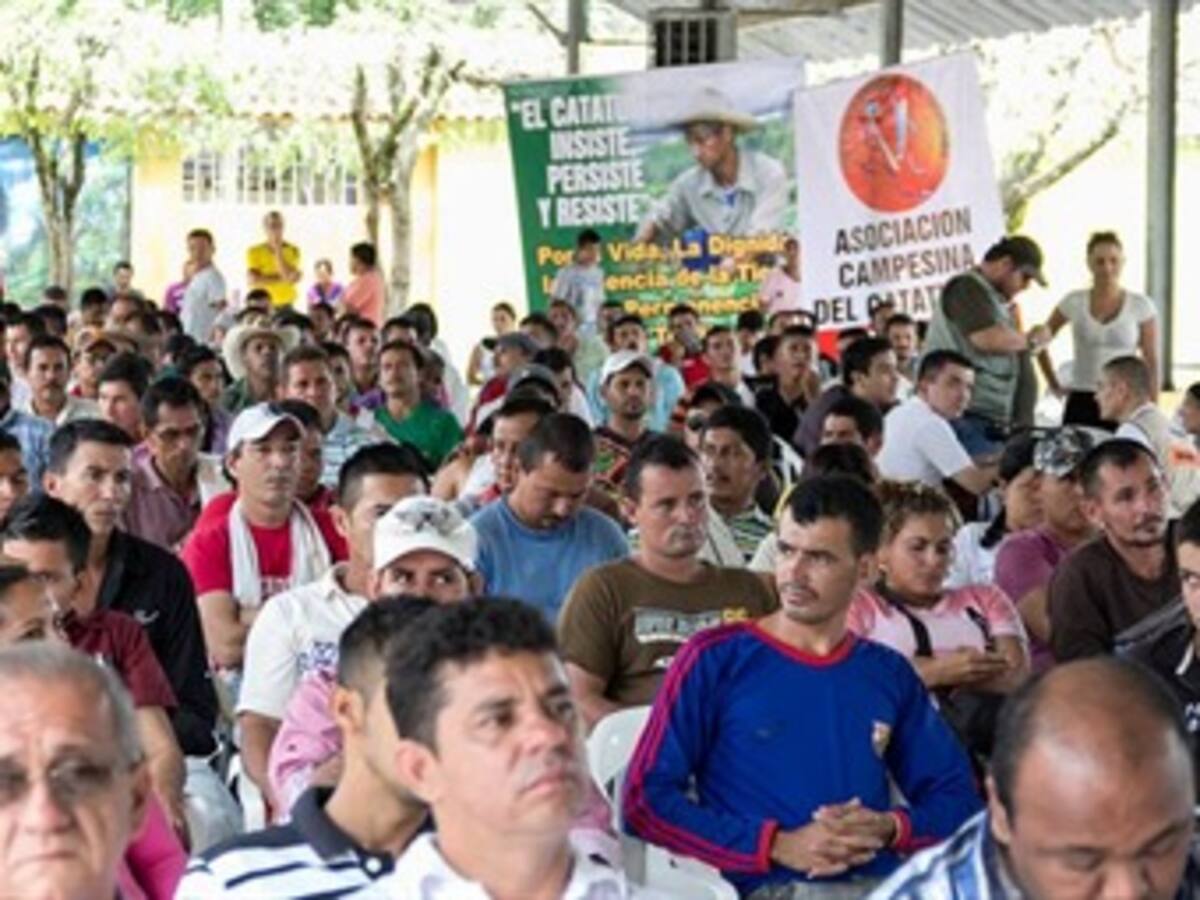 Se reanudan diálogos entre campesinos del Catatumbo y delegados del Gobierno