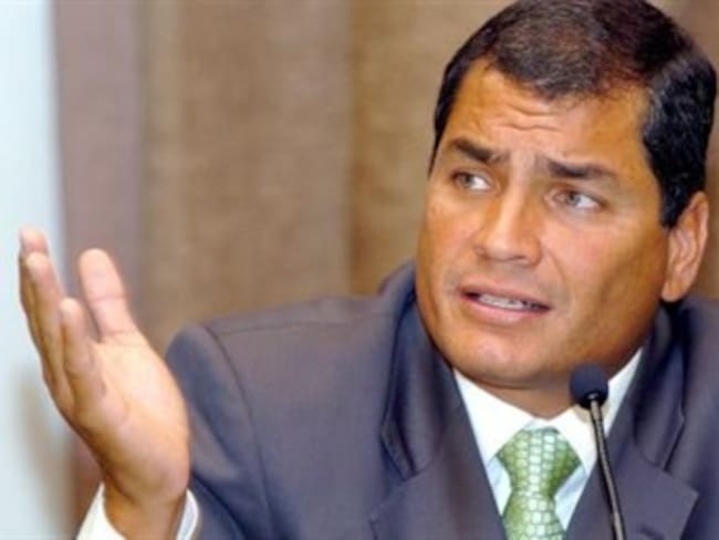 Correa pide a colombianos rechazar ser vinculados con delincuencia en Ecuador