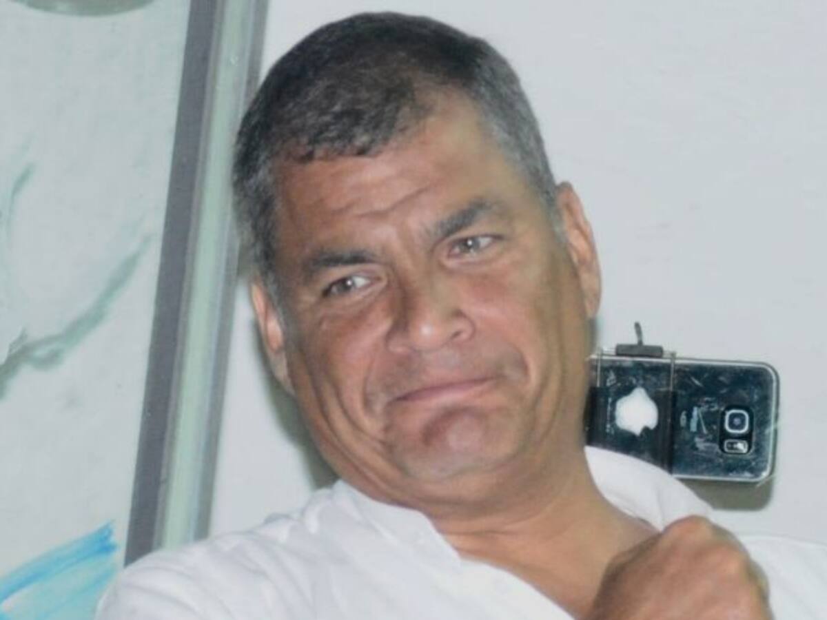 Interpol rechaza solicitud para emitir alerta roja contra Rafael Correa