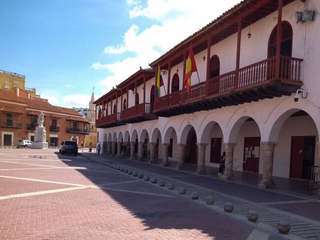 En Cartagena 257 servidores públicos toman posesión de sus cargos