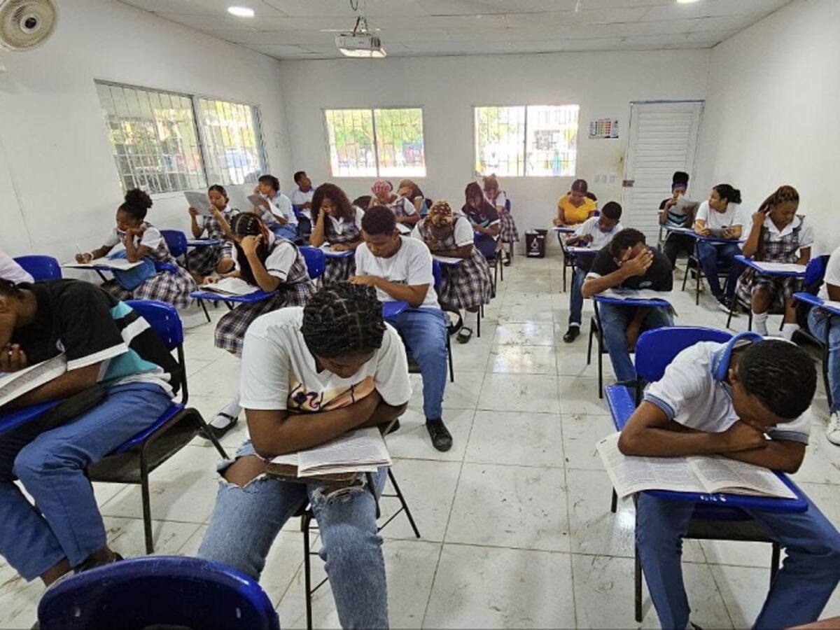 Estudiantes de Barú se prepararon para cumplir su sueño de entrar a la universidad