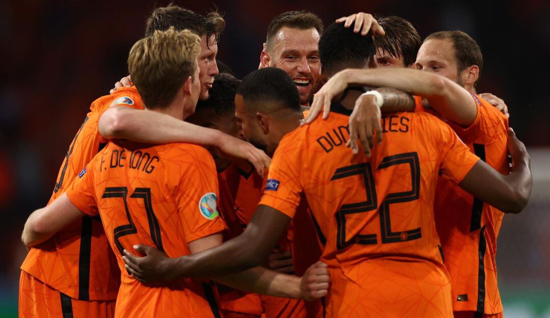 Países Bajos triunfa ante Ucrania en el primer partidazo de la Eurocopa