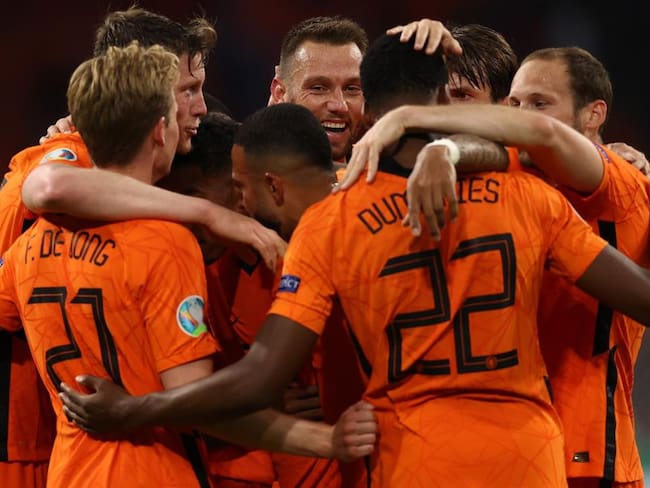 Países Bajos triunfa ante Ucrania en el primer partidazo de la Eurocopa