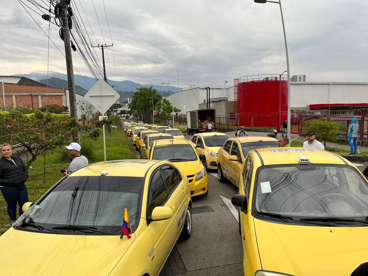 Desde el 27 de febrero los taxistas de Pereira pueden cobrar la carrera mínima a $6000