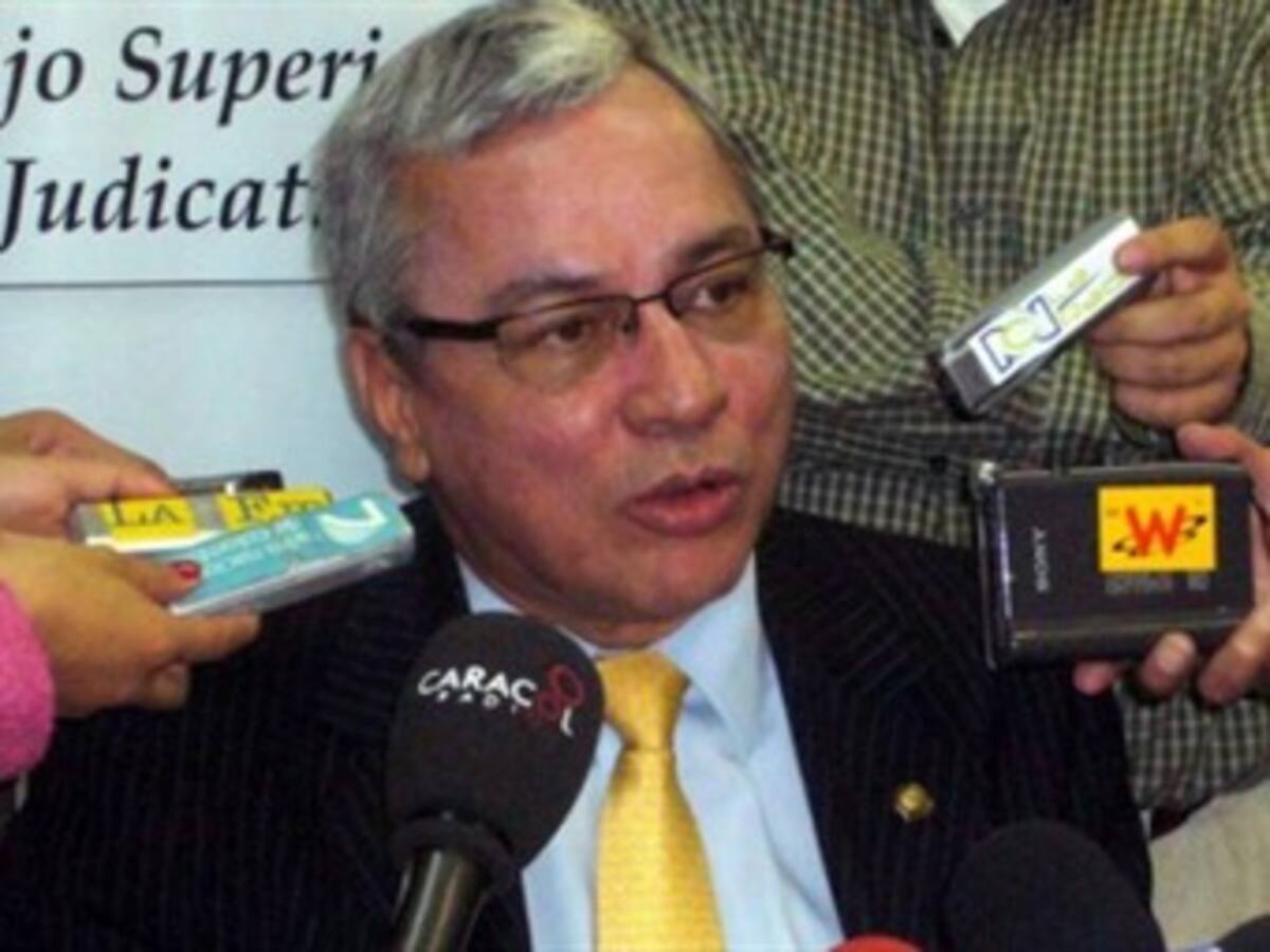 Villarraga no asistió a citación para explicar denuncias en su contra