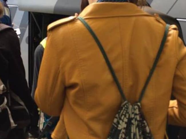 Por qué el diseño de la chaqueta amarilla de Zara es tan exitoso