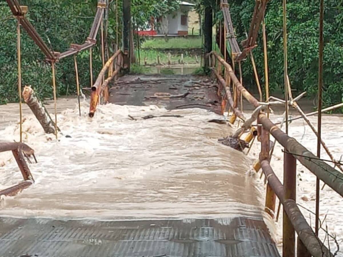 Desbordamiento de los ríos originan inundaciones en La Dorada y Victoria Caldas