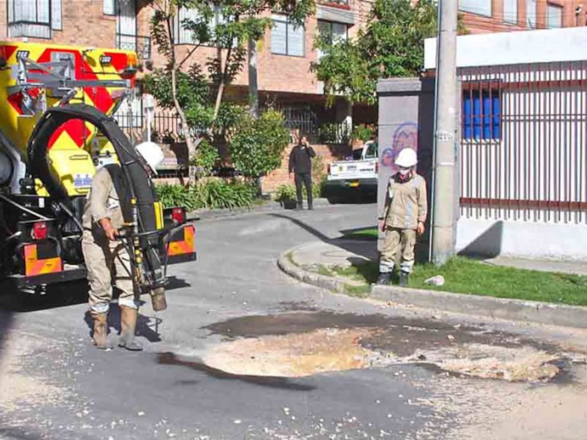 Este año se han tapado más de 11.000 huecos en las vías de Bogotá