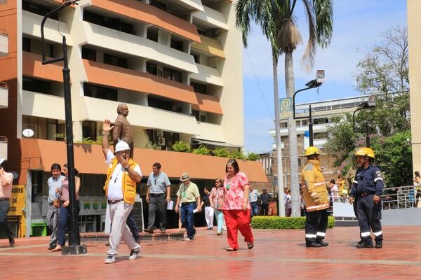 La respuesta ante emergencias como sismos. Foto Relacionada.