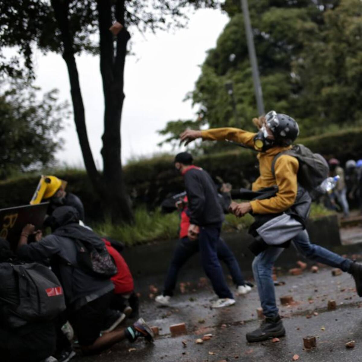 Cali sufrió nueva jornada de bloqueos de vandalismo y de enfrentamientos