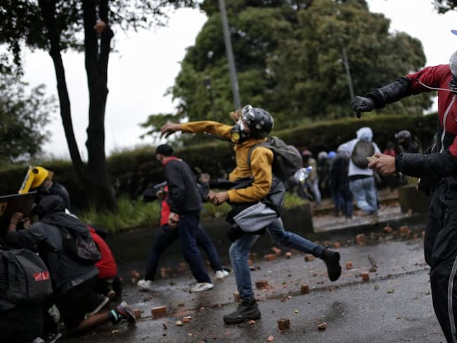 Enfrentamientos entre policía y manifestantes