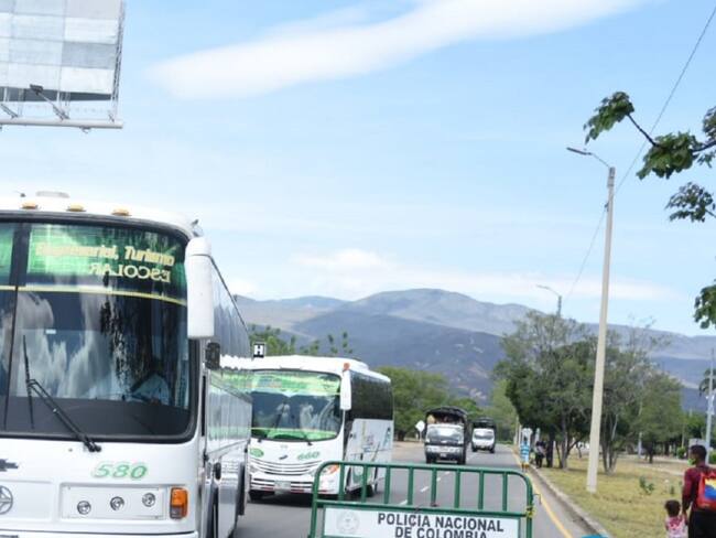 Más controles por nuevos despachos de buses con venezolanos a la frontera