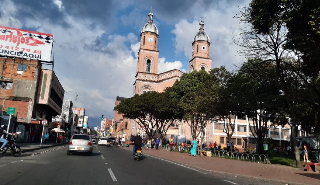 Días de sol en Armenia, sector iglesia San Francisco