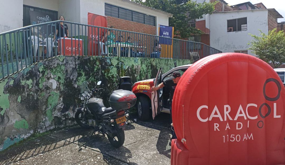 Caracol Radio en Tu Barrio en Armenia